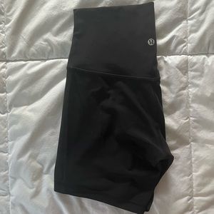 Lululemon Size 6 Align High Rise Biker Shorts